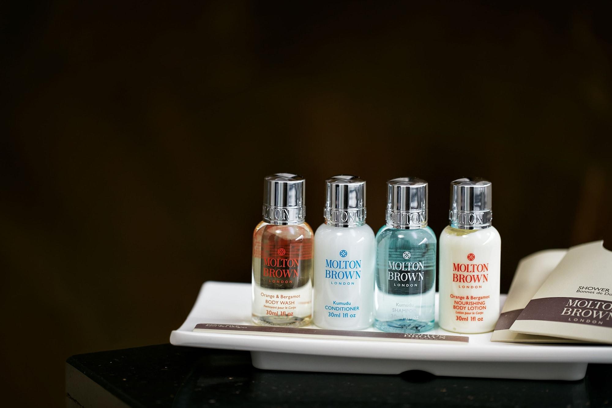 布拉格四海一家酒店 设施 照片 Molton Brown toiletries