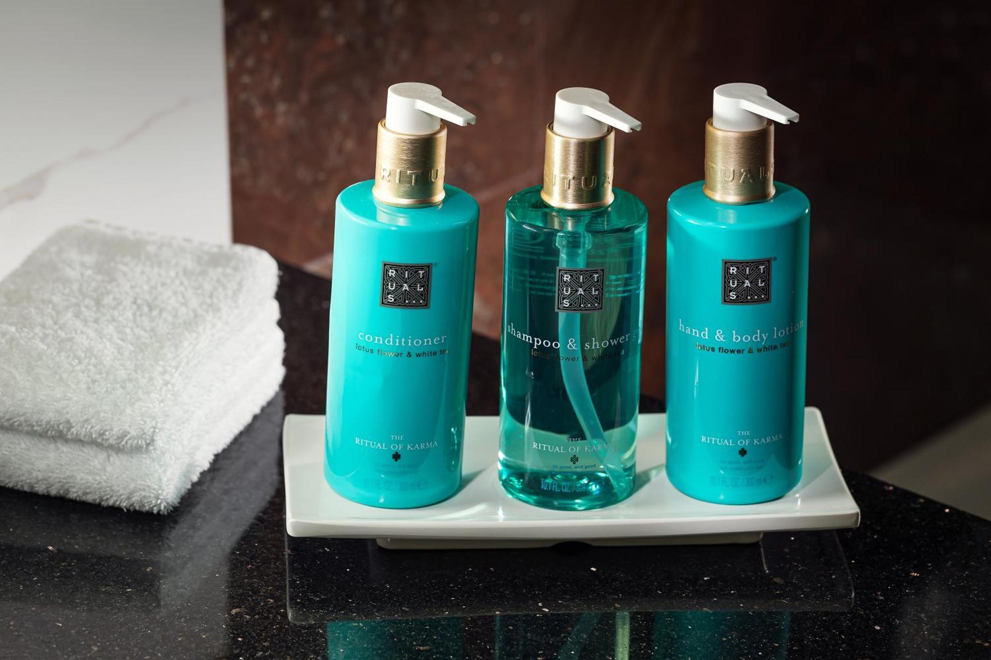 布拉格四海一家酒店 外观 照片 Rituals products