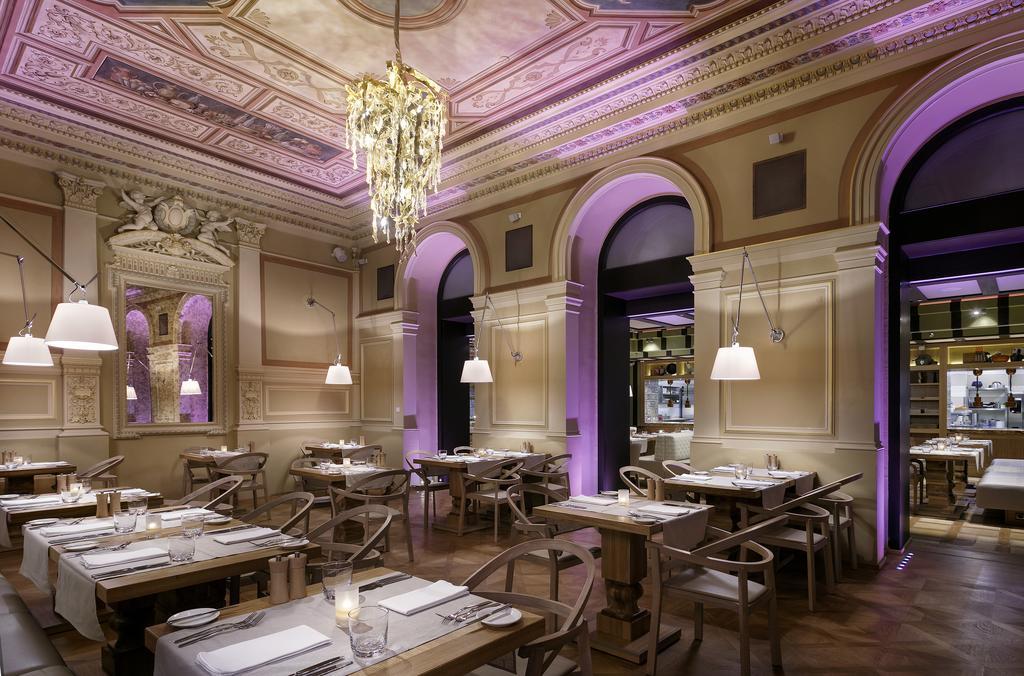 布拉格四海一家酒店 餐厅 照片 Restaurant AOC